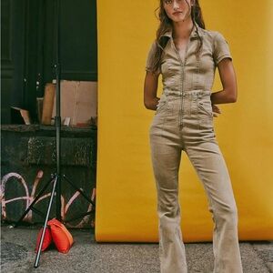 Jayde Flare Jumpsuit - Pier 17